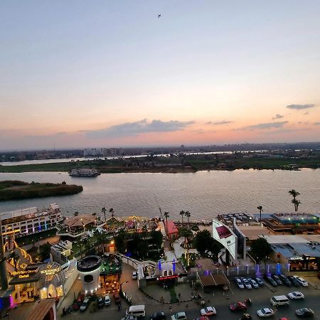 Amazing Nile View And Pyramids Apartment Cairo Exterior foto
